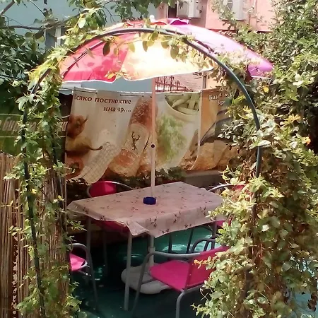 House Oasis Πανσιόν Βάρνα